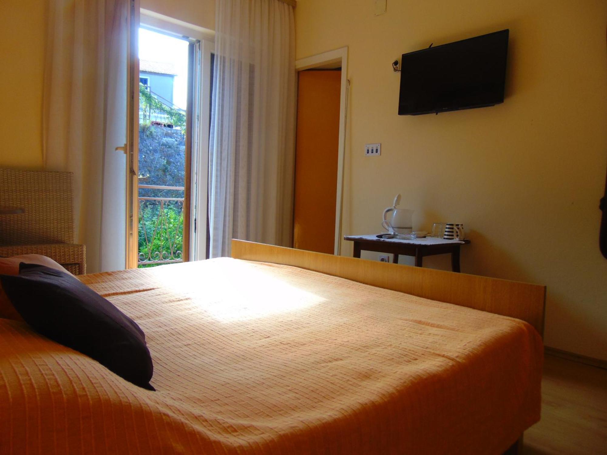 Guest House Jelsa Jelsa  Phòng bức ảnh